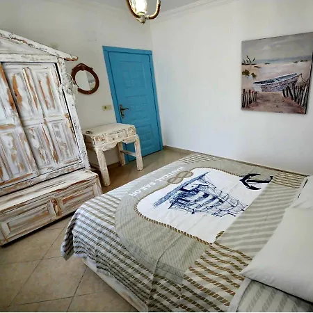 Bozburun Sailor's House דירה